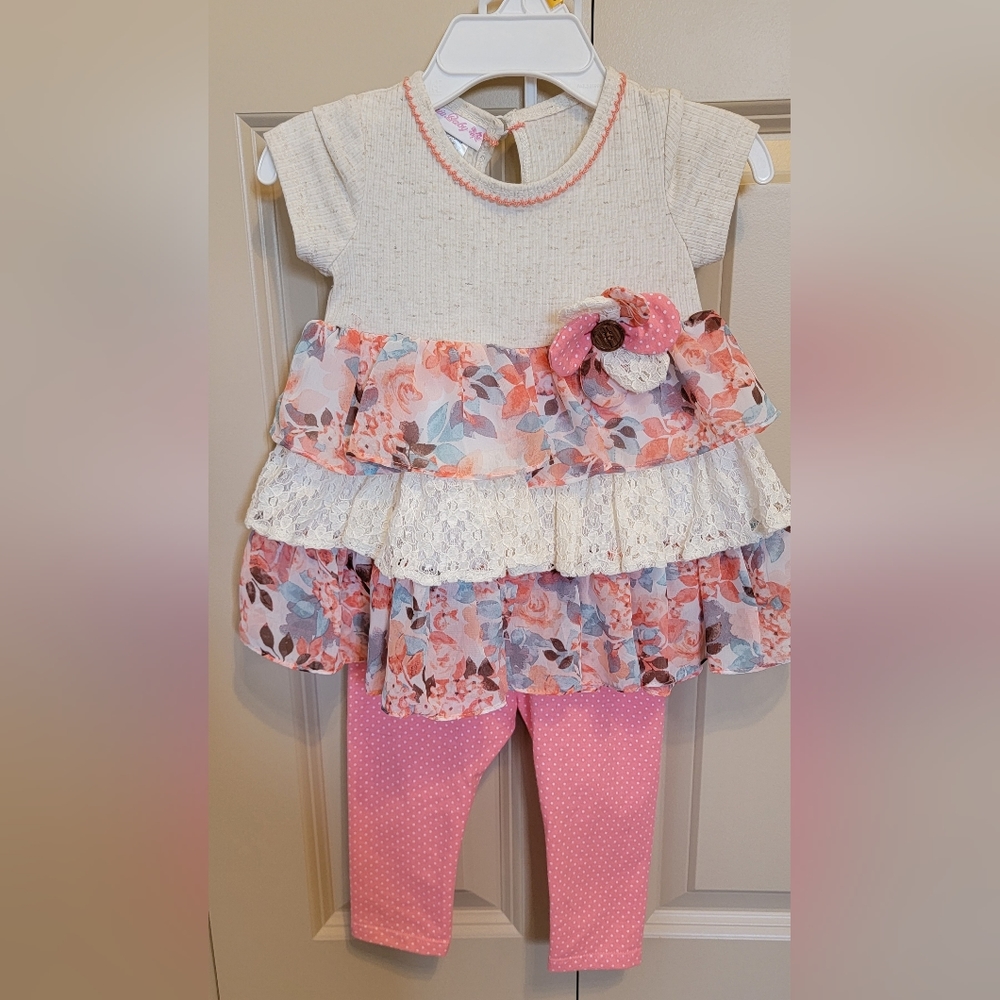 Size 12 months Floral Two Piece Set